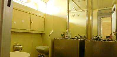 60ft Motor Yacht in Ocean Village Gibraltar