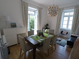 Casa Coimbra Guesthouse & Garden