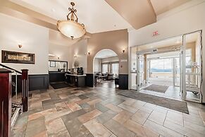 Grande Cache Inn and Suites