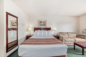 Grande Cache Inn and Suites