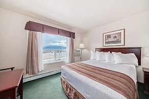 Grande Cache Inn and Suites