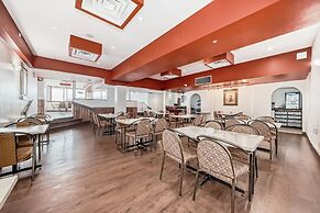 Grande Cache Inn and Suites