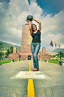 Hostal Davinci Mitad del Mundo