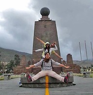 Hostal Davinci Mitad del Mundo