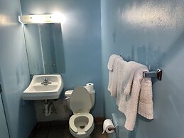 Westgate Manor Motel Austintown-Younstown, Ohio