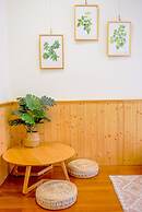 Pottery Flower B&B
