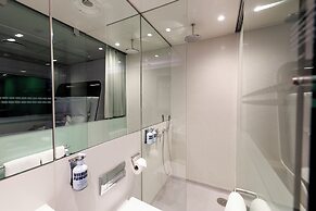YotelAIR  London Gatwick