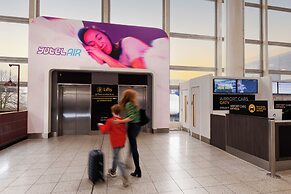 YotelAIR  London Gatwick