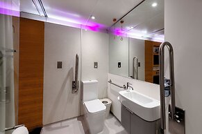 YotelAIR  London Gatwick