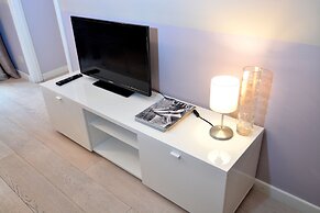 Ara Pacis Luxury Apartment