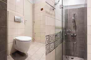 UPSTREET Zeus Temple View 2BD Apt Acropolis-Plaka