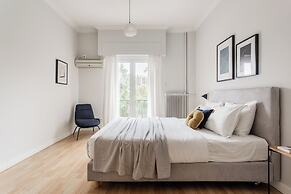 UPSTREET Zeus Temple View 2BD Apt Acropolis-Plaka