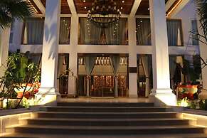 Chang Palace Vientiane
