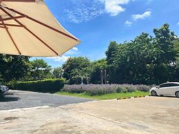 Anna-Nava Pakkret Hotel
