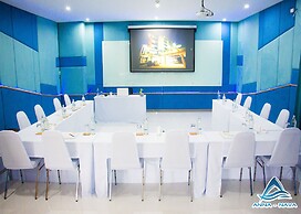 Anna-Nava Pakkret Hotel