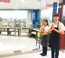 Anna-Nava Pakkret Hotel