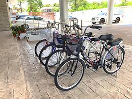 Anna-Nava Pakkret Hotel