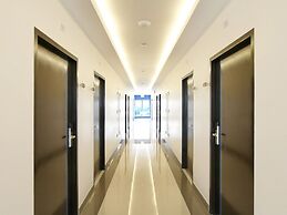 Anna-Nava Pakkret Hotel