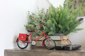 Boutique Summer House