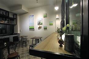 Boutique Summer House