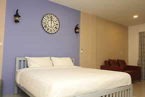 Boutique Summer House