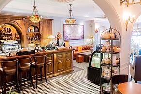 Di lusso Boutique Hotel Riverside Danang