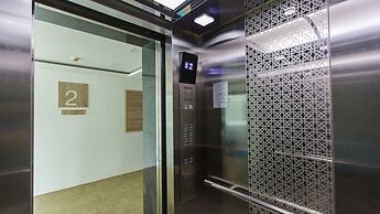 B2 Ubon Premier Hotel