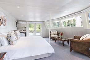 Savasi Island Resort