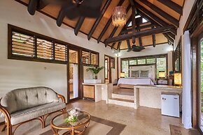 Savasi Island Resort