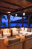 Savasi Island Resort