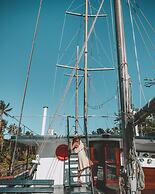 Savasi Island Resort