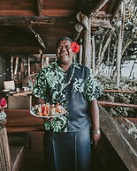 Savasi Island Resort