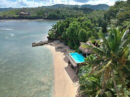 Savasi Island Resort