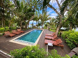 Savasi Island Resort