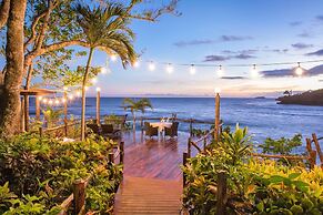 Savasi Island Resort