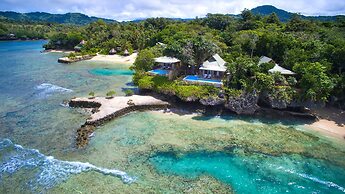 Savasi Island Resort