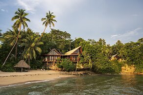 Savasi Island Resort