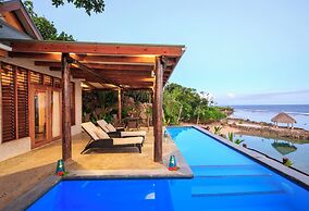 Savasi Island Resort