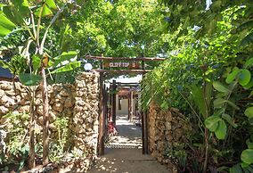 Savasi Island Resort