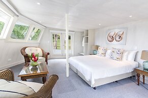 Savasi Island Resort