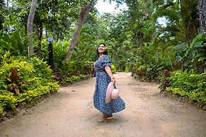 Savasi Island Resort