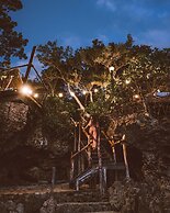 Savasi Island Resort