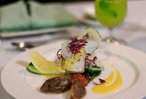 Savasi Island Resort