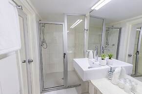 Savasi Island Resort