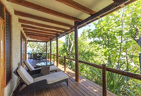 Savasi Island Resort