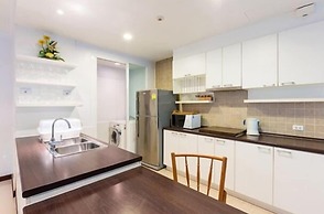 Baan San Ploen Condominium by Renvio