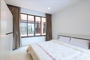 Las Tortugas Condominium