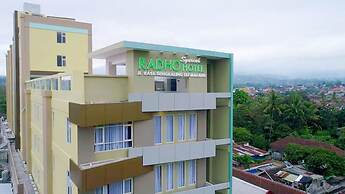 Syariah Radho Hotel Sengkaling