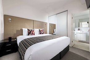 Ramada VetroBlu Scarborough Beach