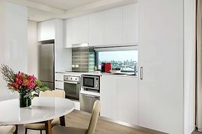 Ramada VetroBlu Scarborough Beach